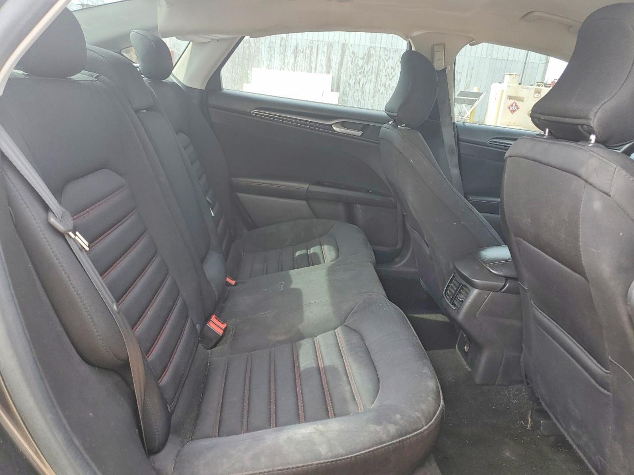 2016 FORD FUSION