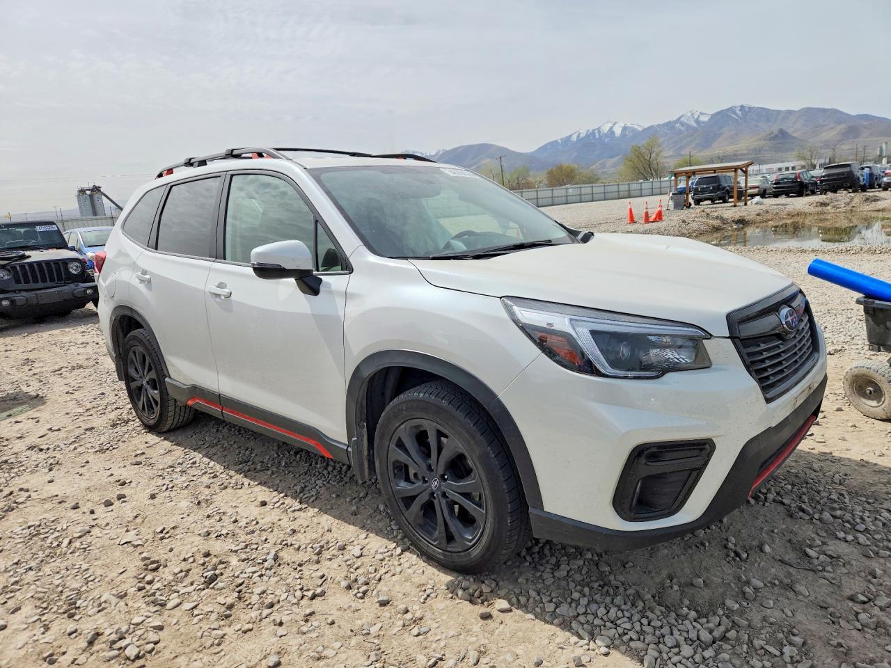 2021 SUBARU FORESTER