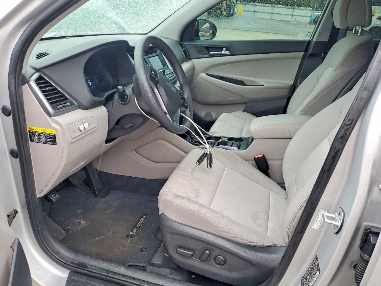 2017 HYUNDAI TUCSON