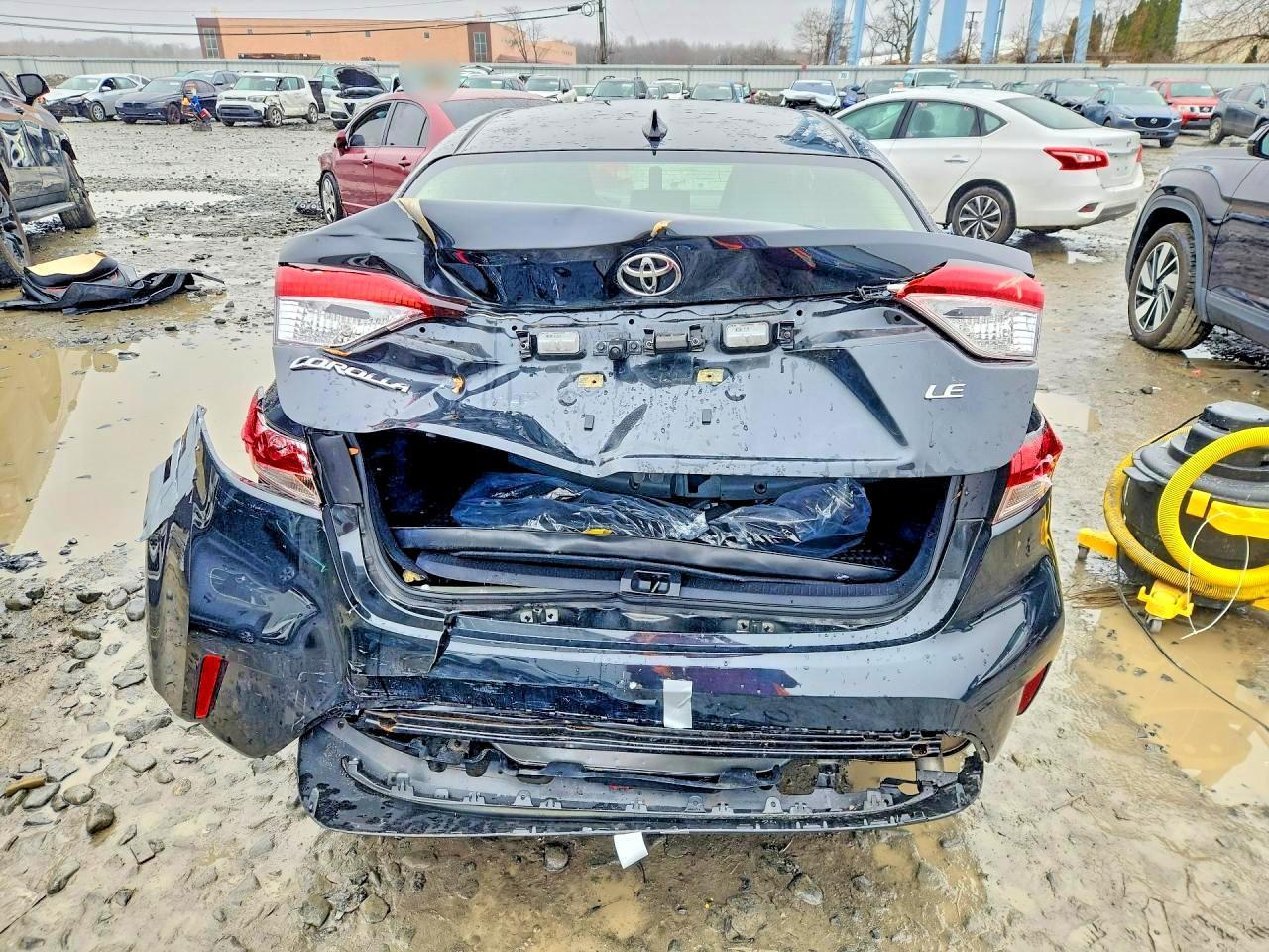 2022 TOYOTA COROLLA