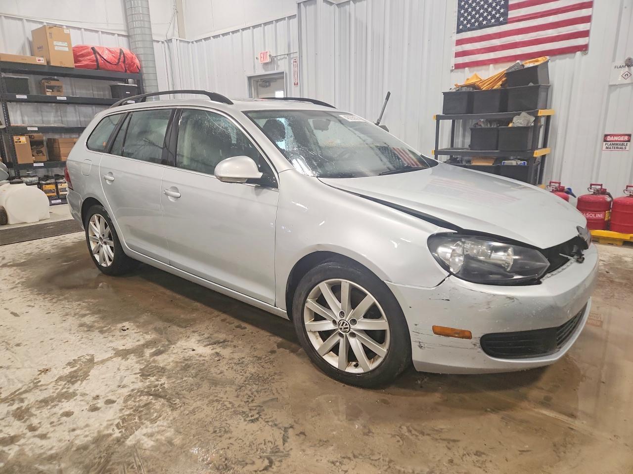 2013 VOLKSWAGEN JETTA