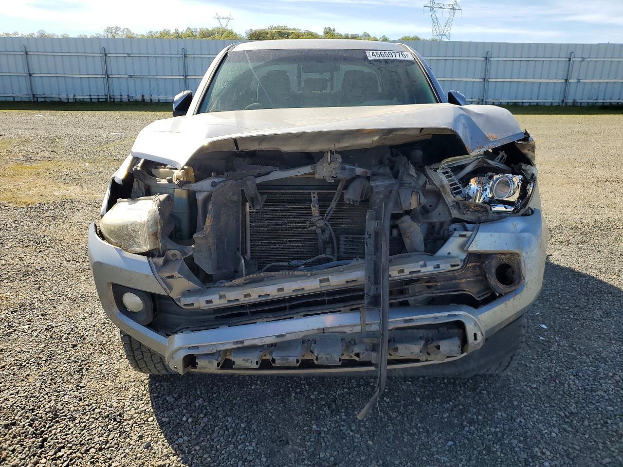 2016 TOYOTA TACOMA