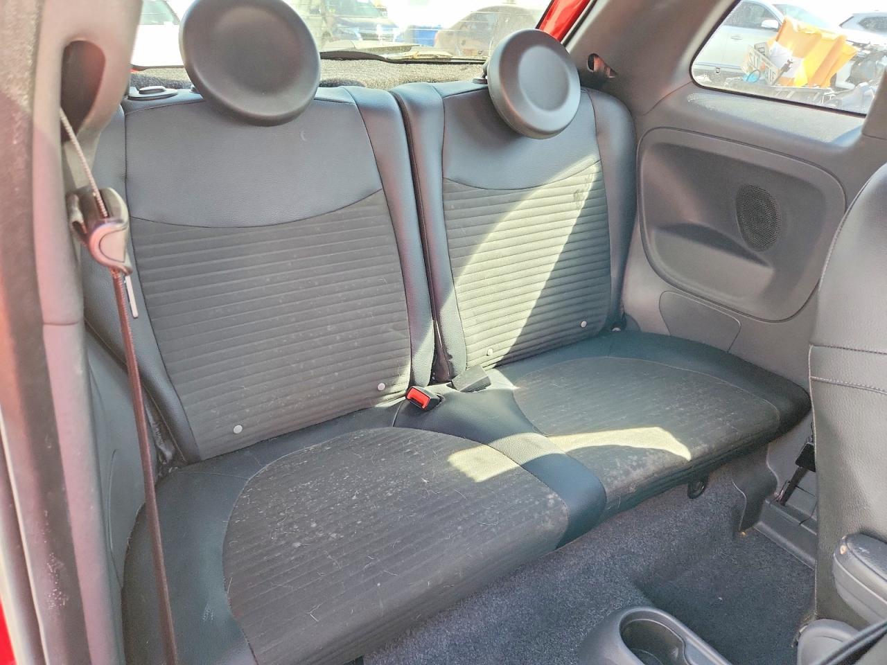 2015 FIAT 500
