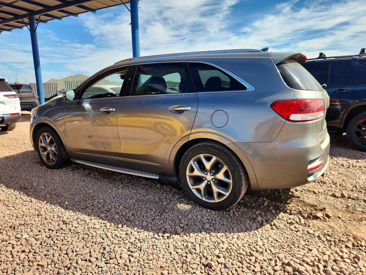 2016 KIA SORENTO