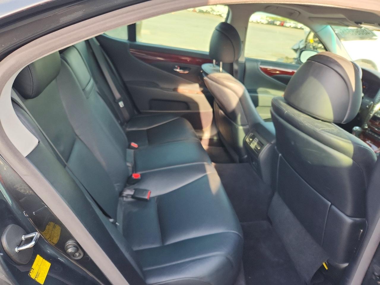 2009 LEXUS LS 460