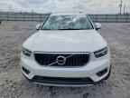 2022 VOLVO XC40