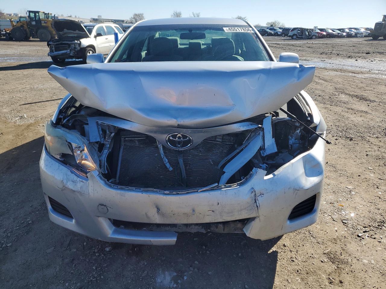 2011 TOYOTA CAMRY