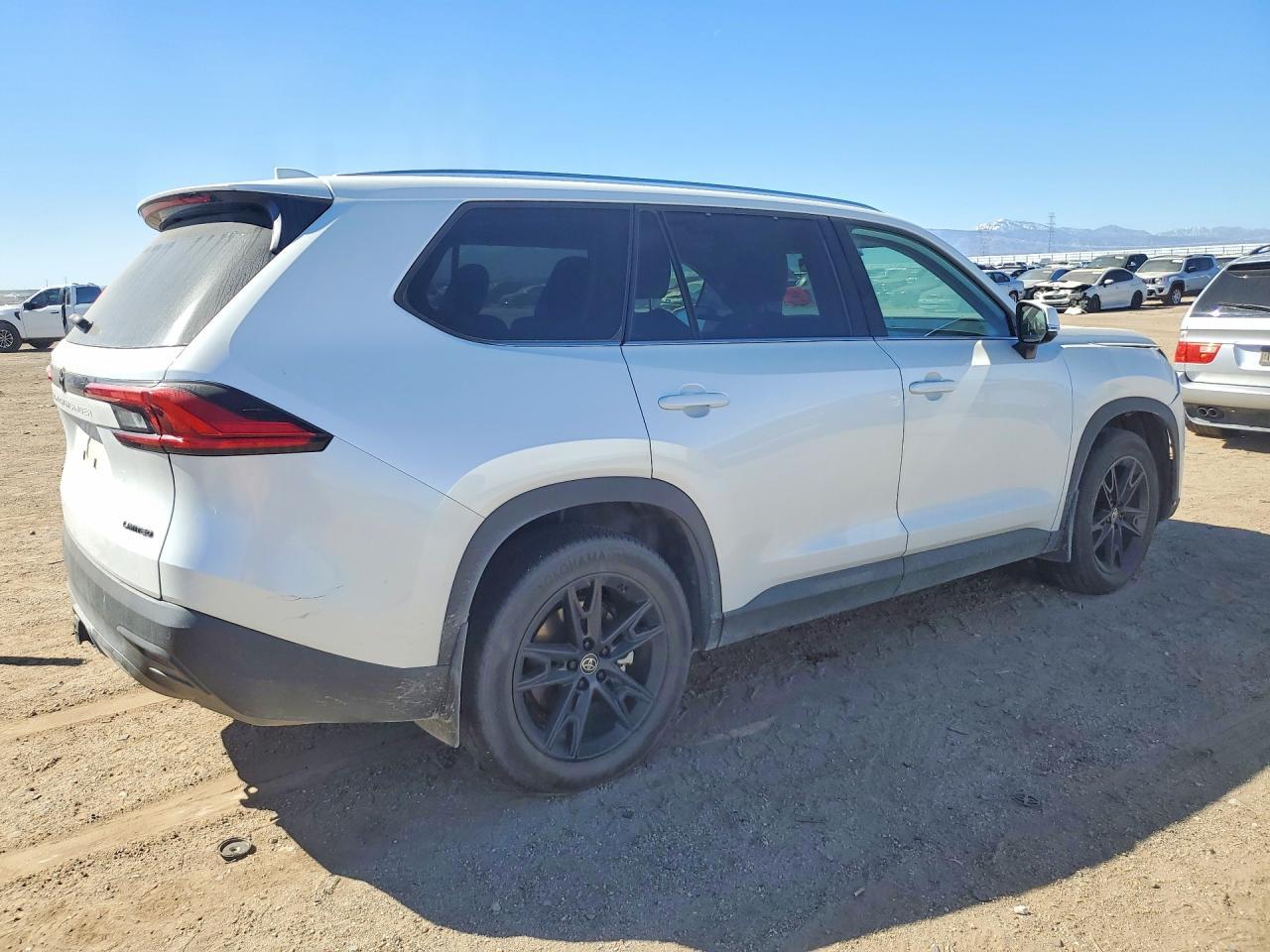 2024 TOYOTA HIGHLANDER