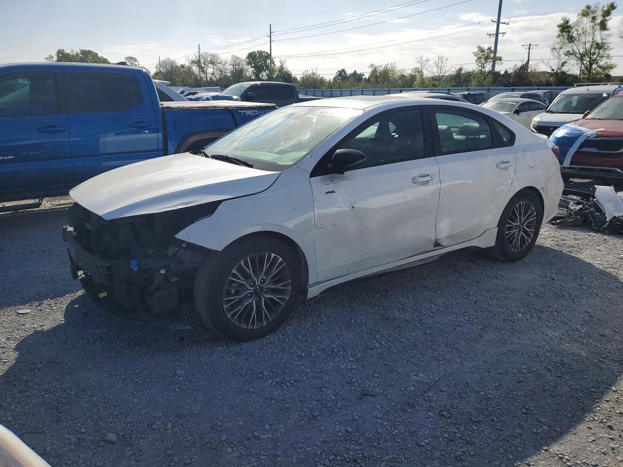 2022 KIA FORTE