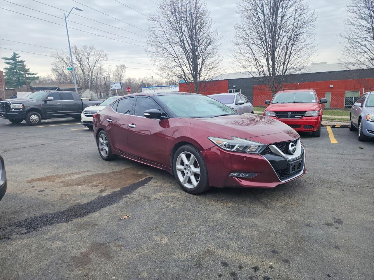 2016 NISSAN Maxima
