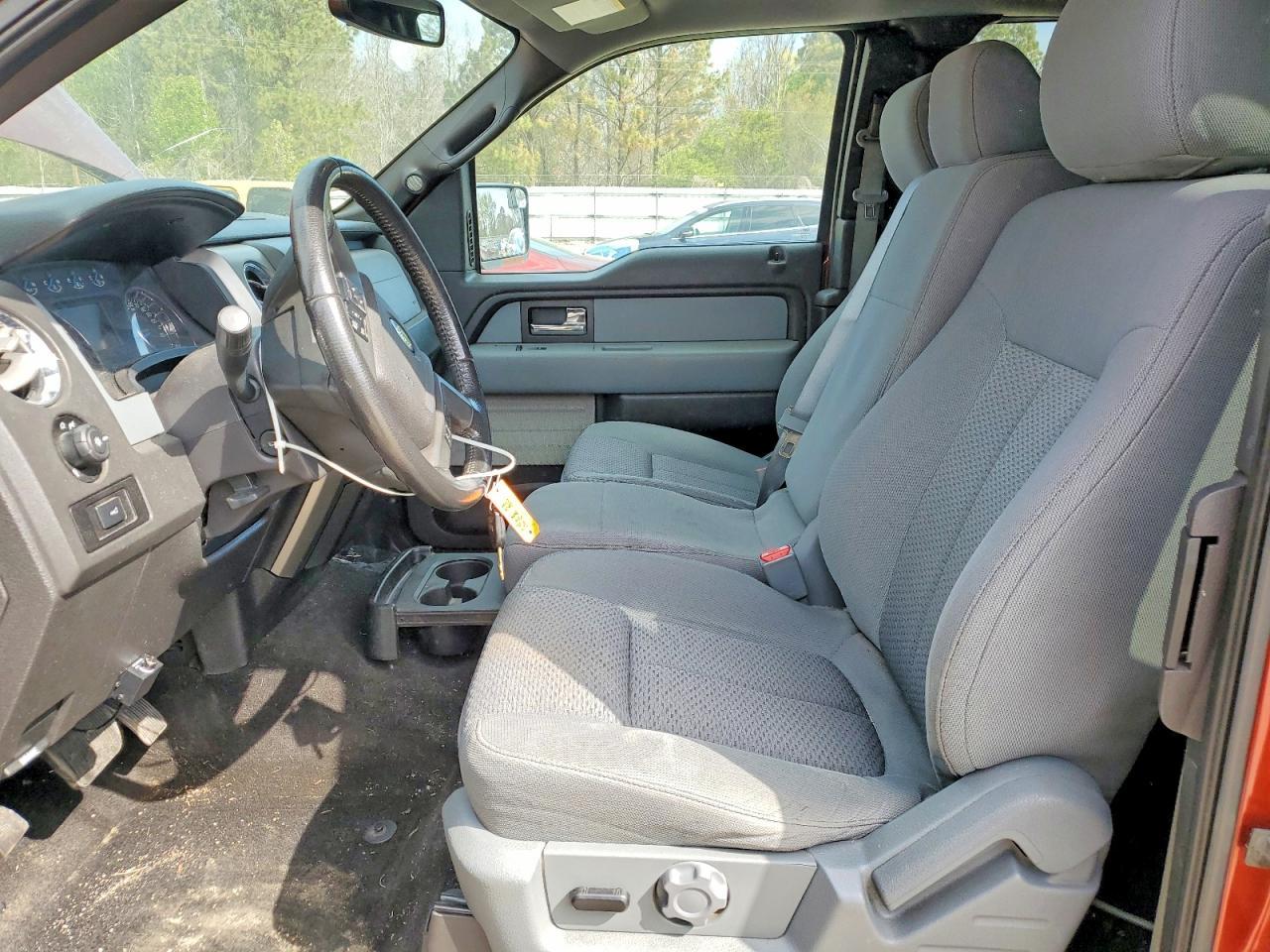 2014 FORD F-150