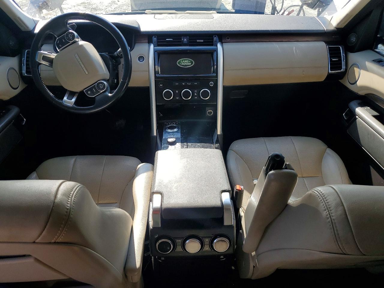 2018 LAND ROVER Discovery