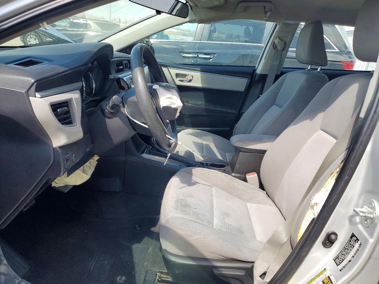 2015 TOYOTA COROLLA