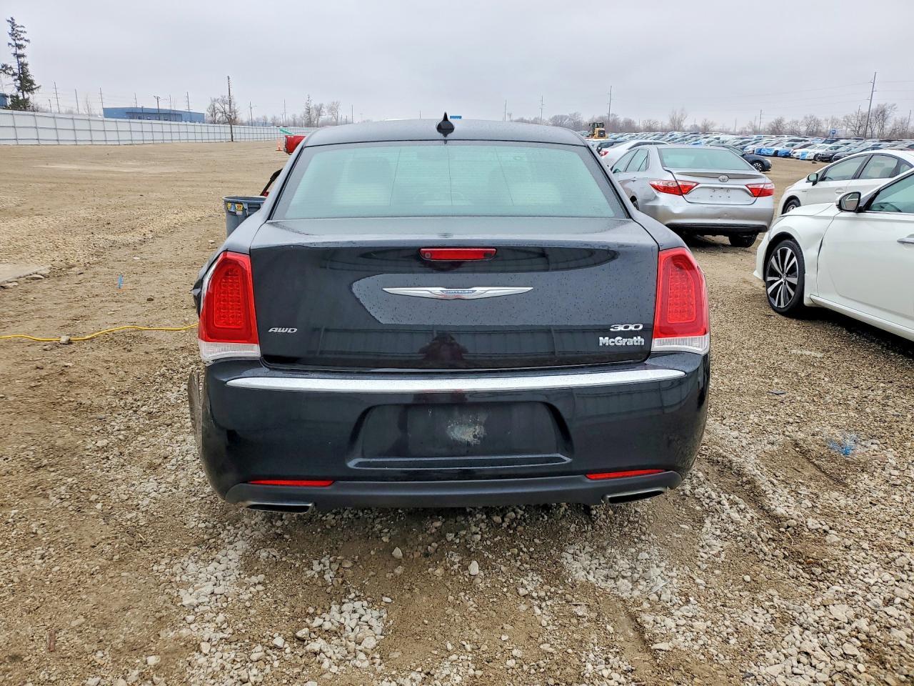 2017 CHRYSLER 300