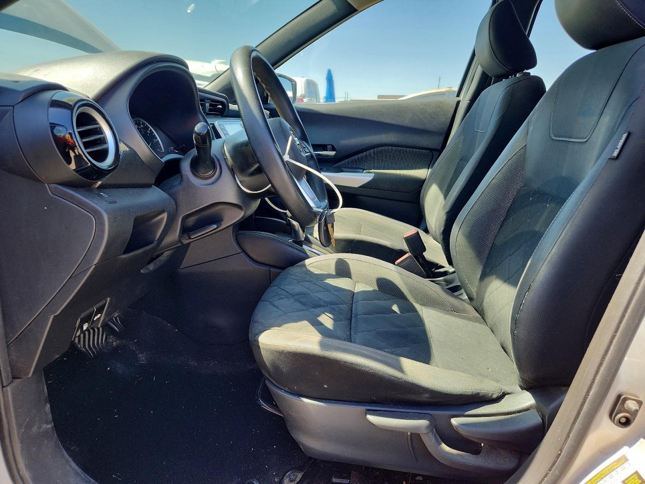 2019 NISSAN KICKS