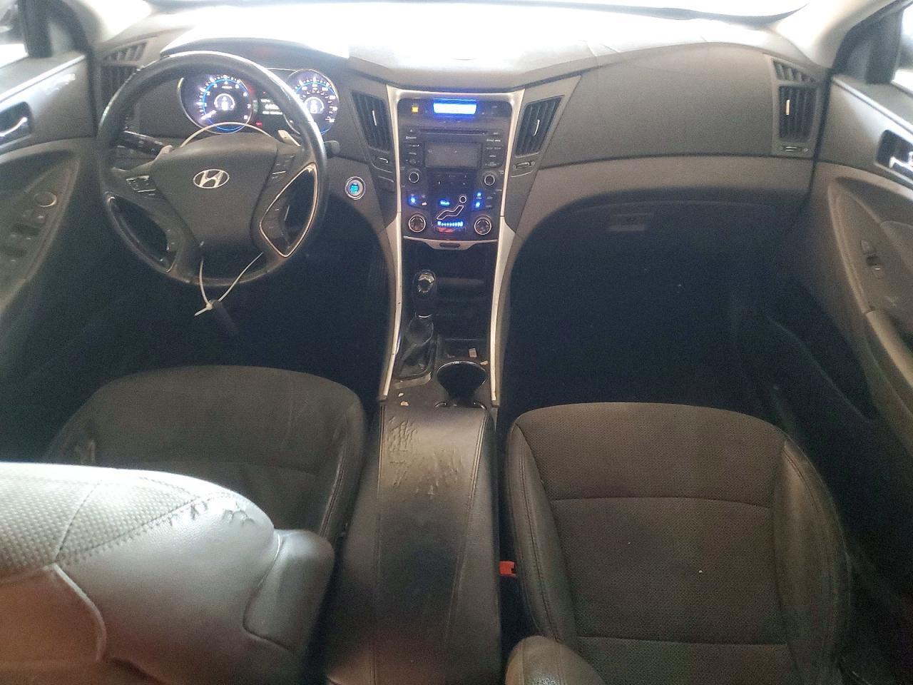 2013 HYUNDAI SONATA