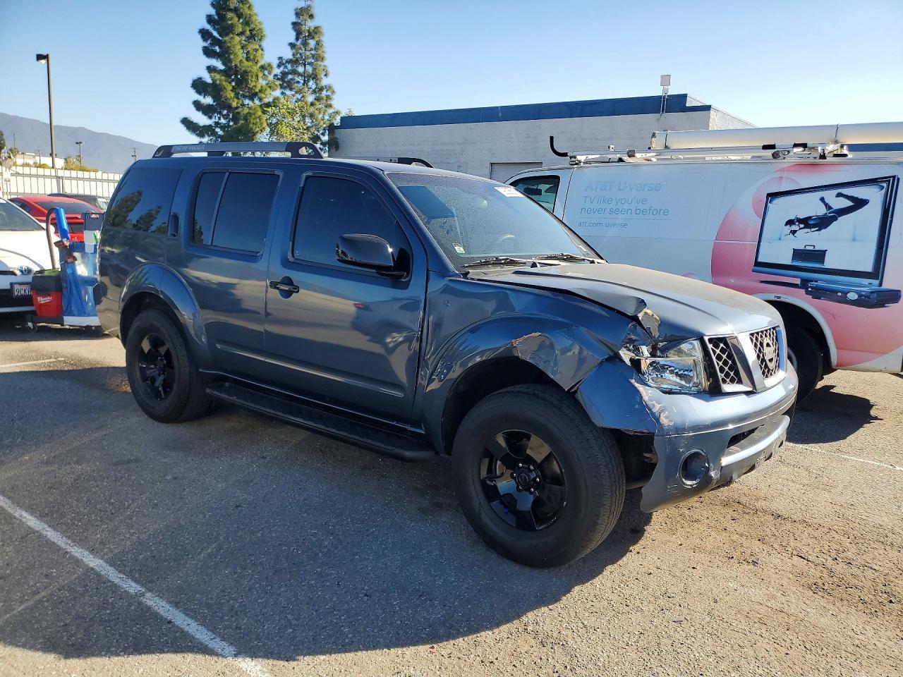 2005 NISSAN PATHFINDER