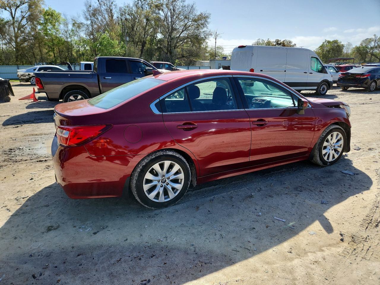 2016 SUBARU Legacy