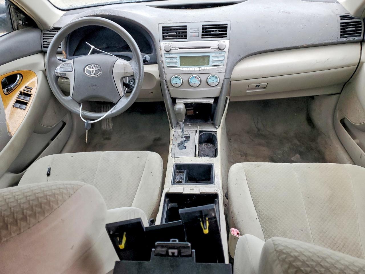 2009 TOYOTA CAMRY