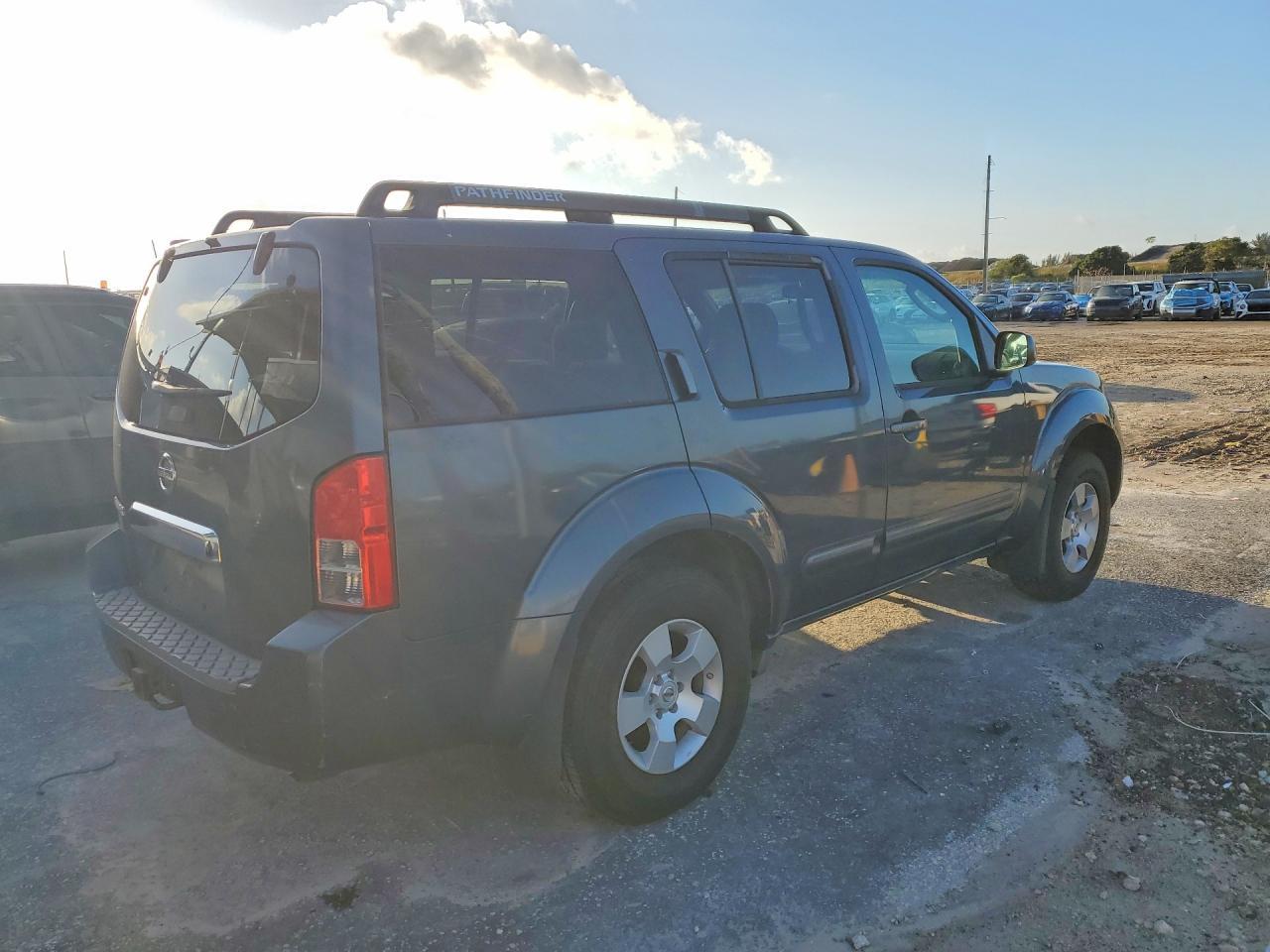 2006 NISSAN PATHFINDER