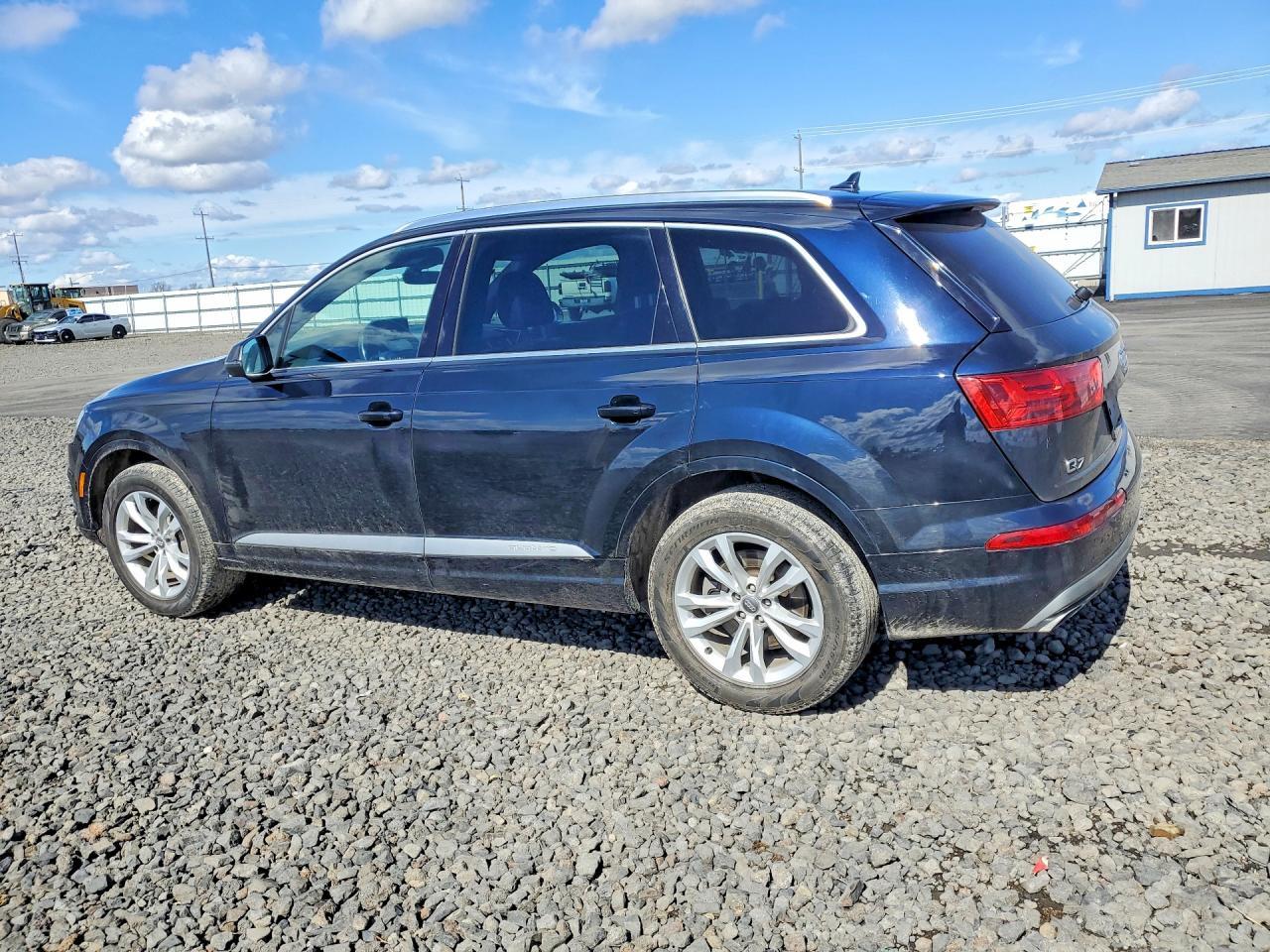 2017 AUDI Q7
