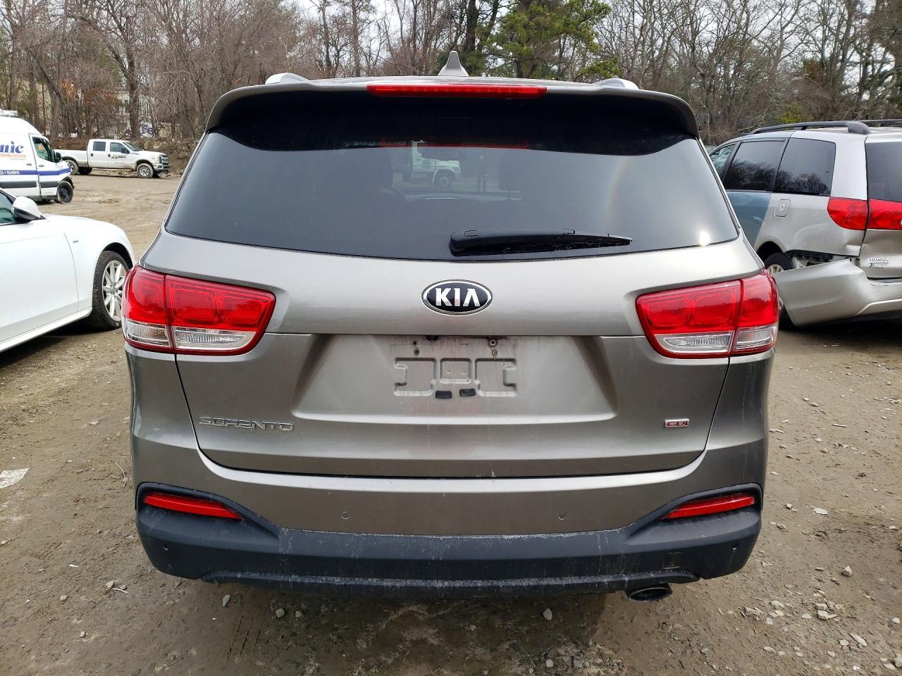 2017 KIA SORENTO
