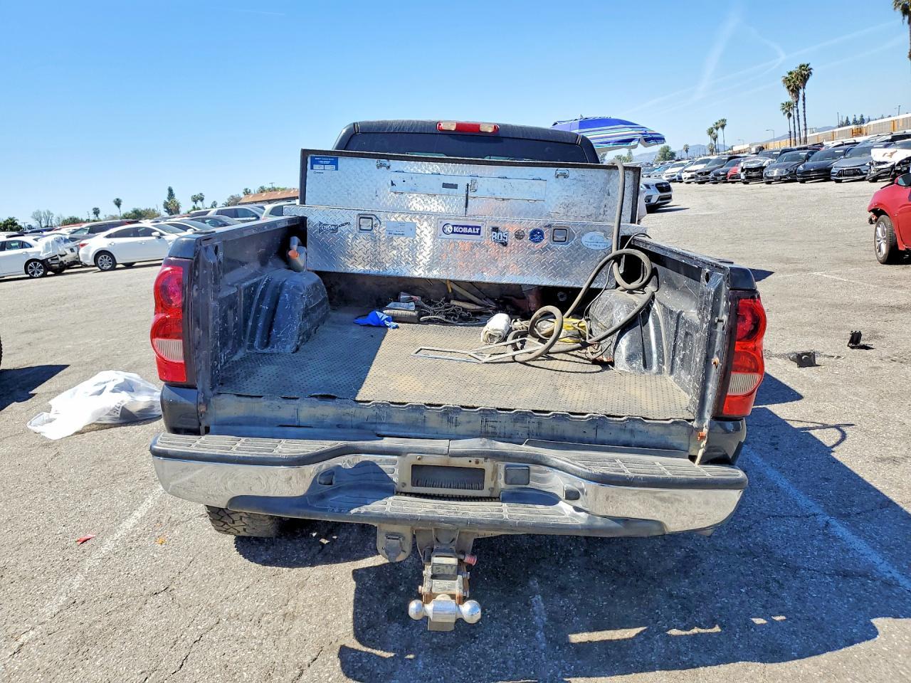 2004 CHEVROLET Silverado 2500