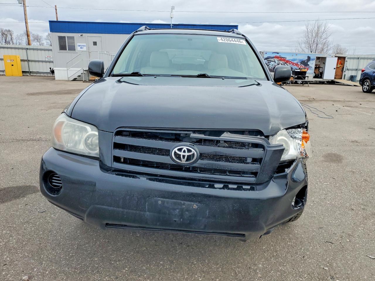 2006 TOYOTA HIGHLANDER