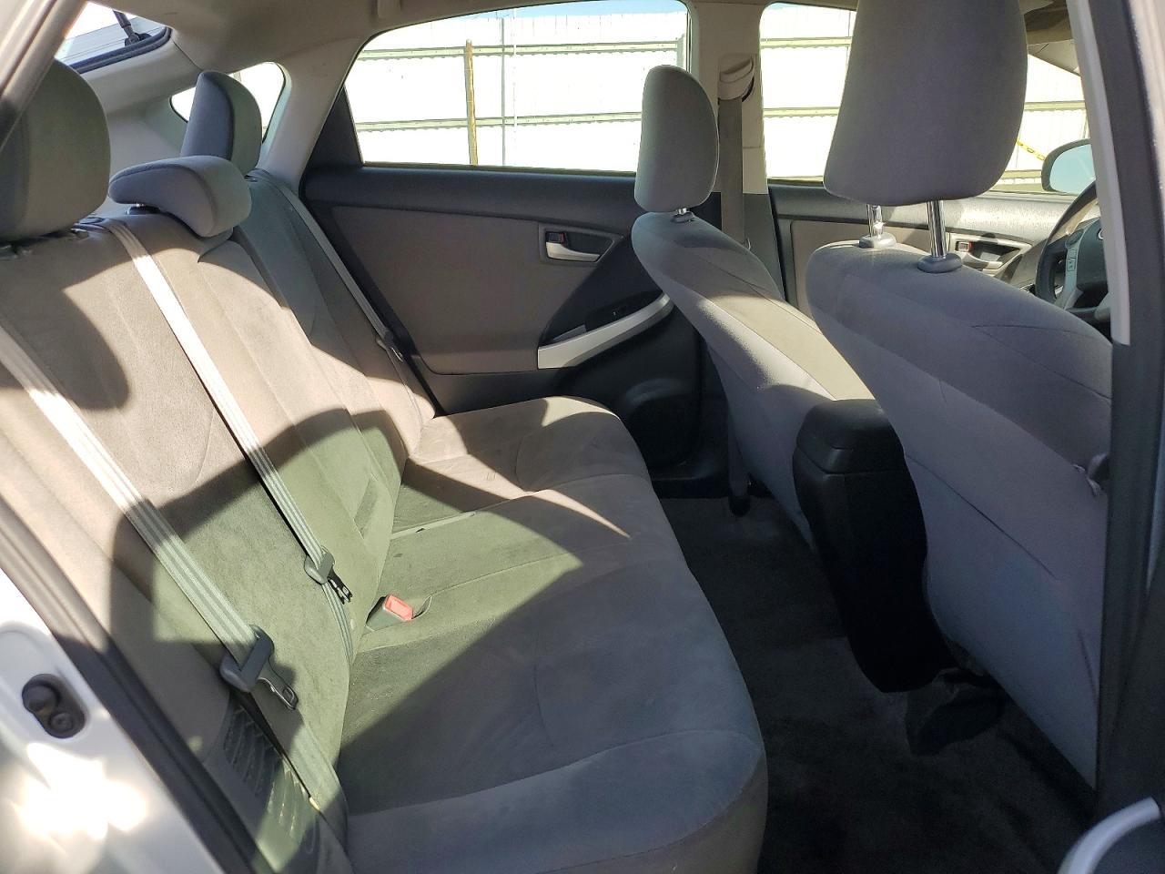 2012 TOYOTA PRIUS
