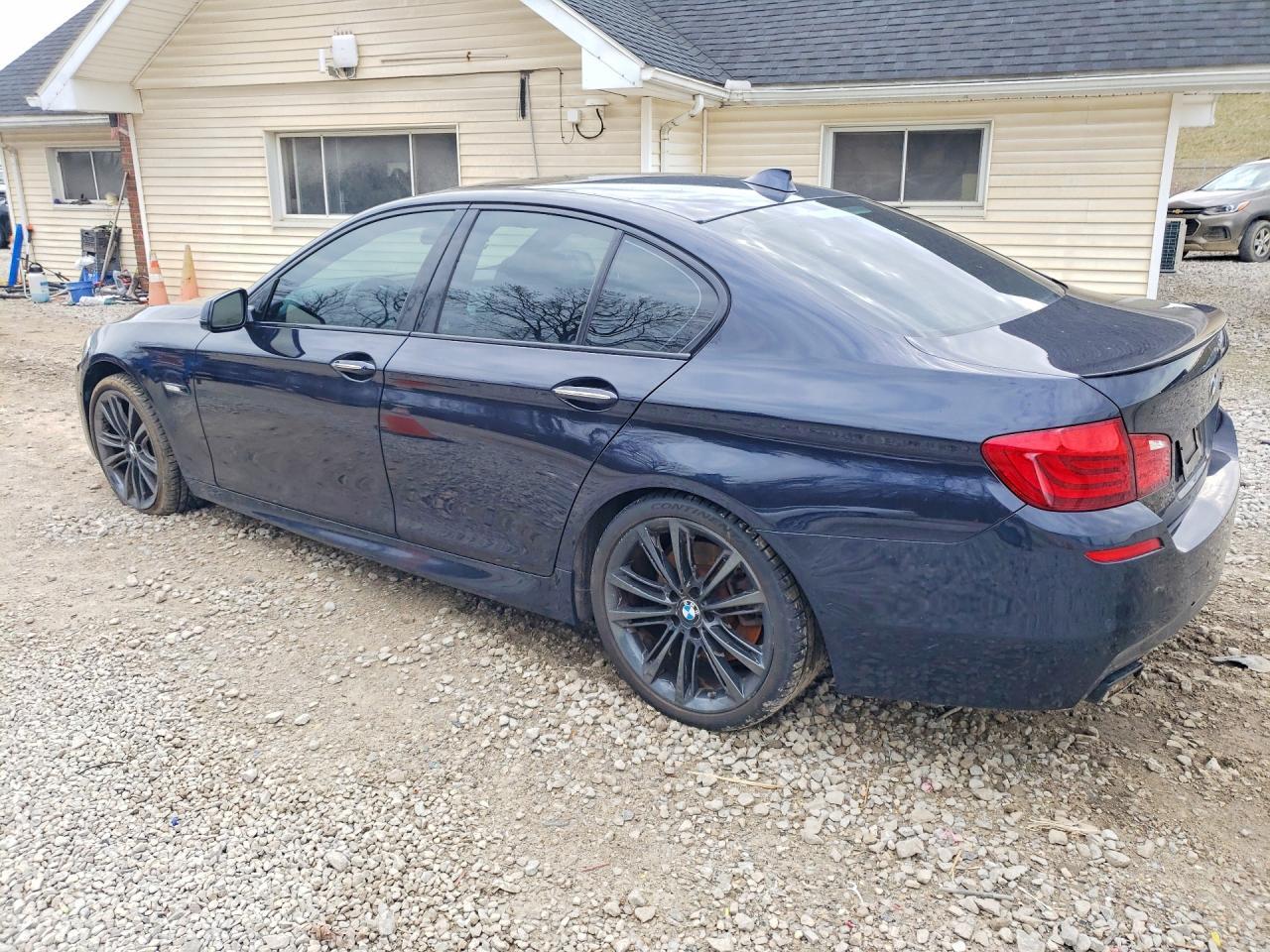 2013 BMW 5 series