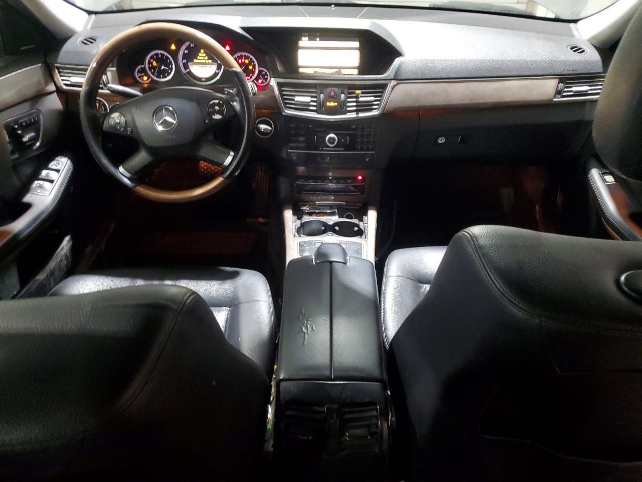 2011 MERCEDES-BENZ E-Class