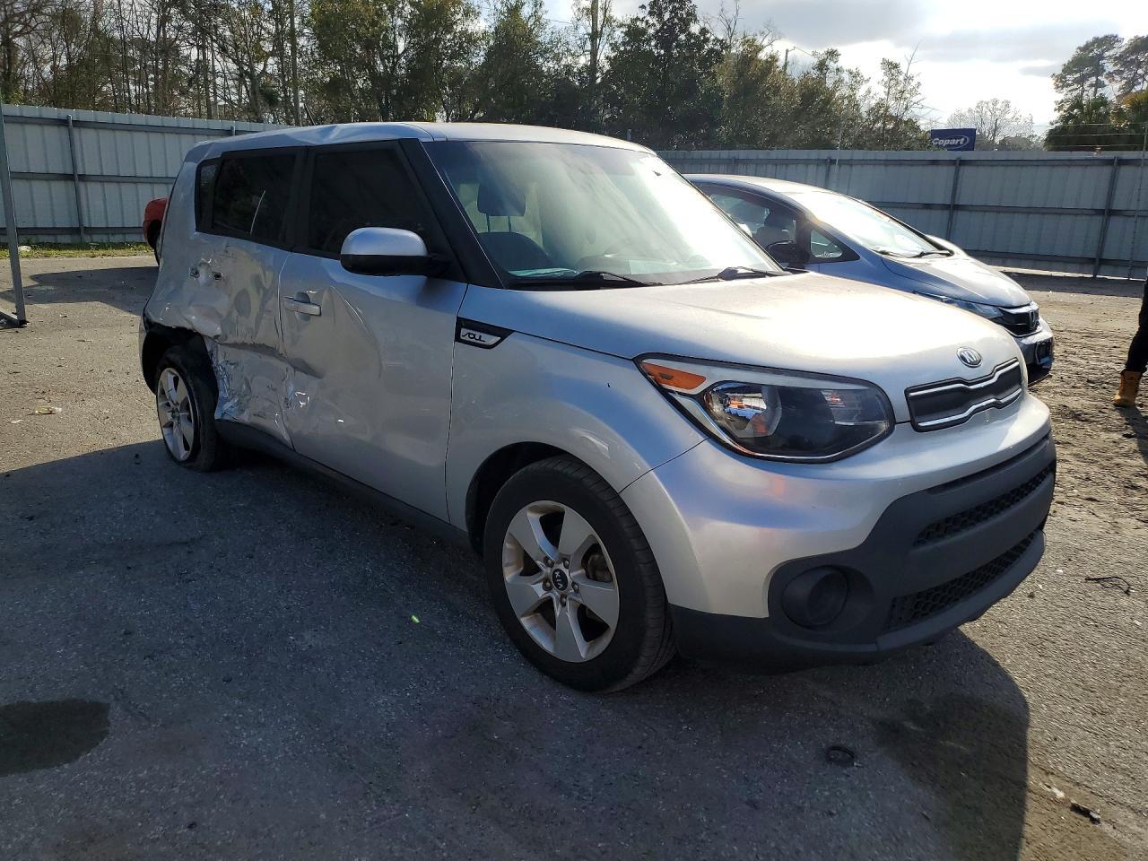 2017 KIA SOUL