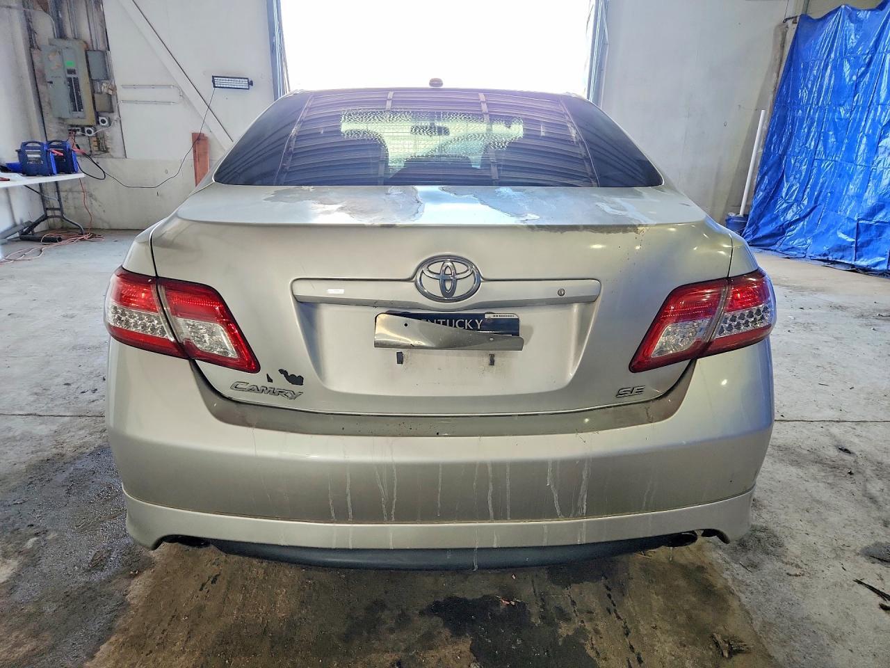 2010 TOYOTA CAMRY