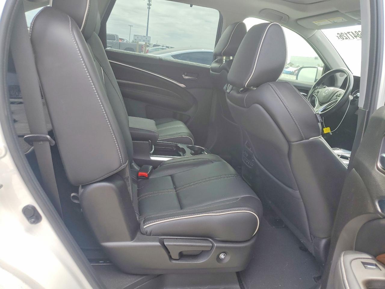 2018 ACURA MDX