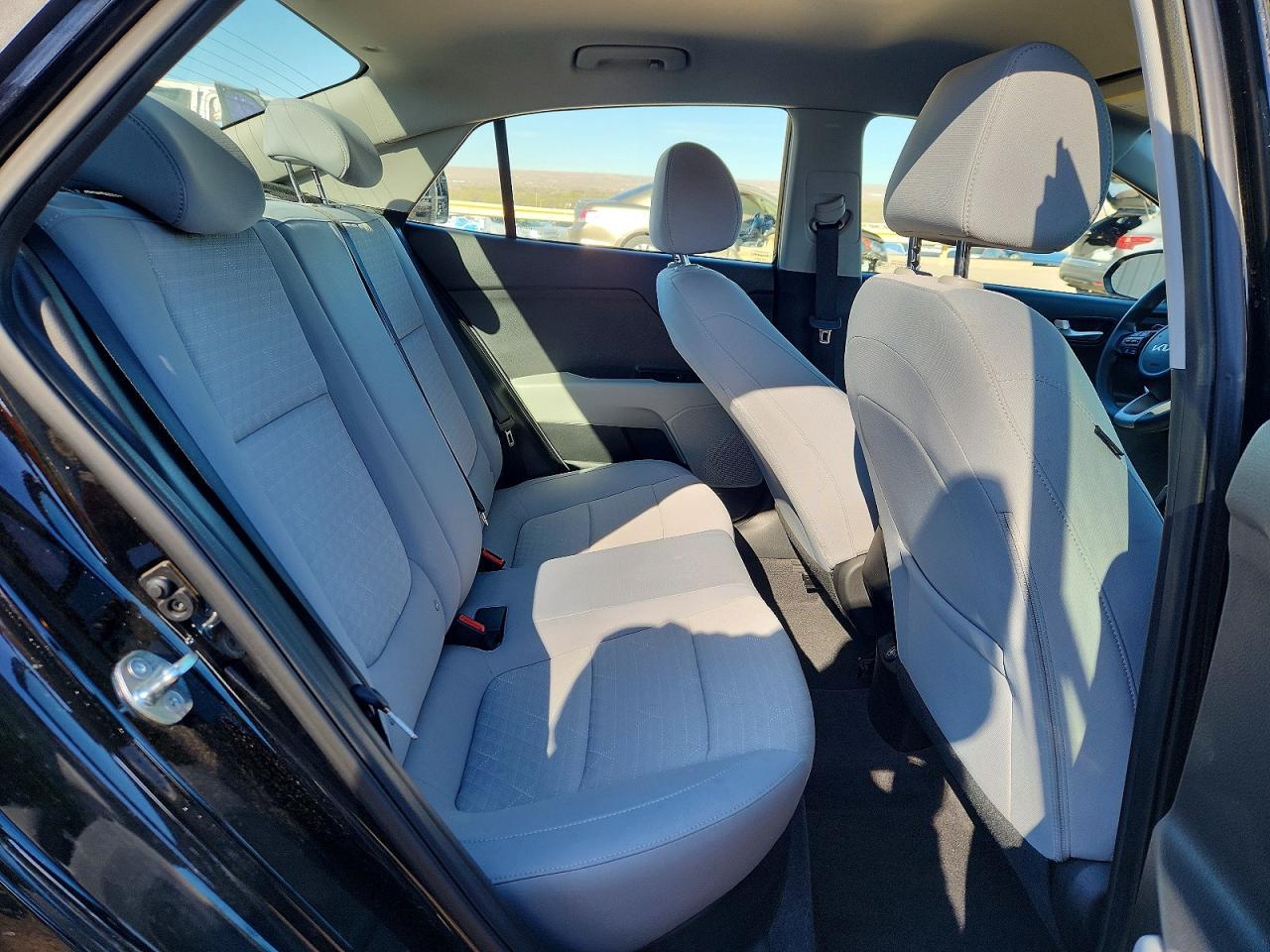 2023 KIA RIO
