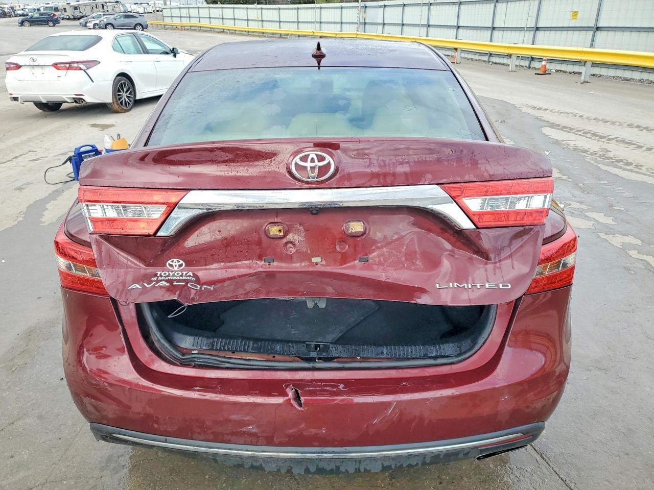 2018 TOYOTA Avalon