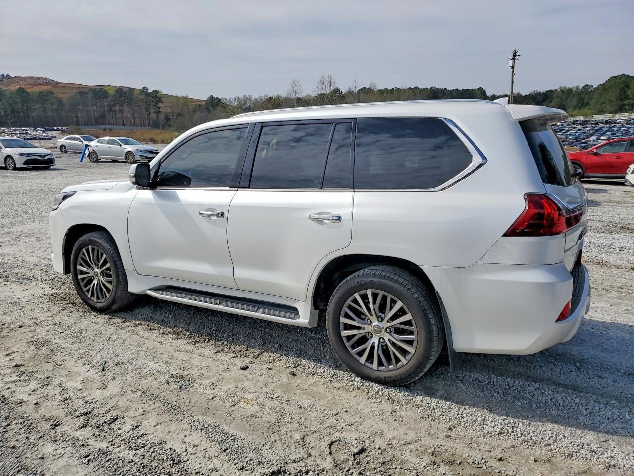 2019 LEXUS LX 570