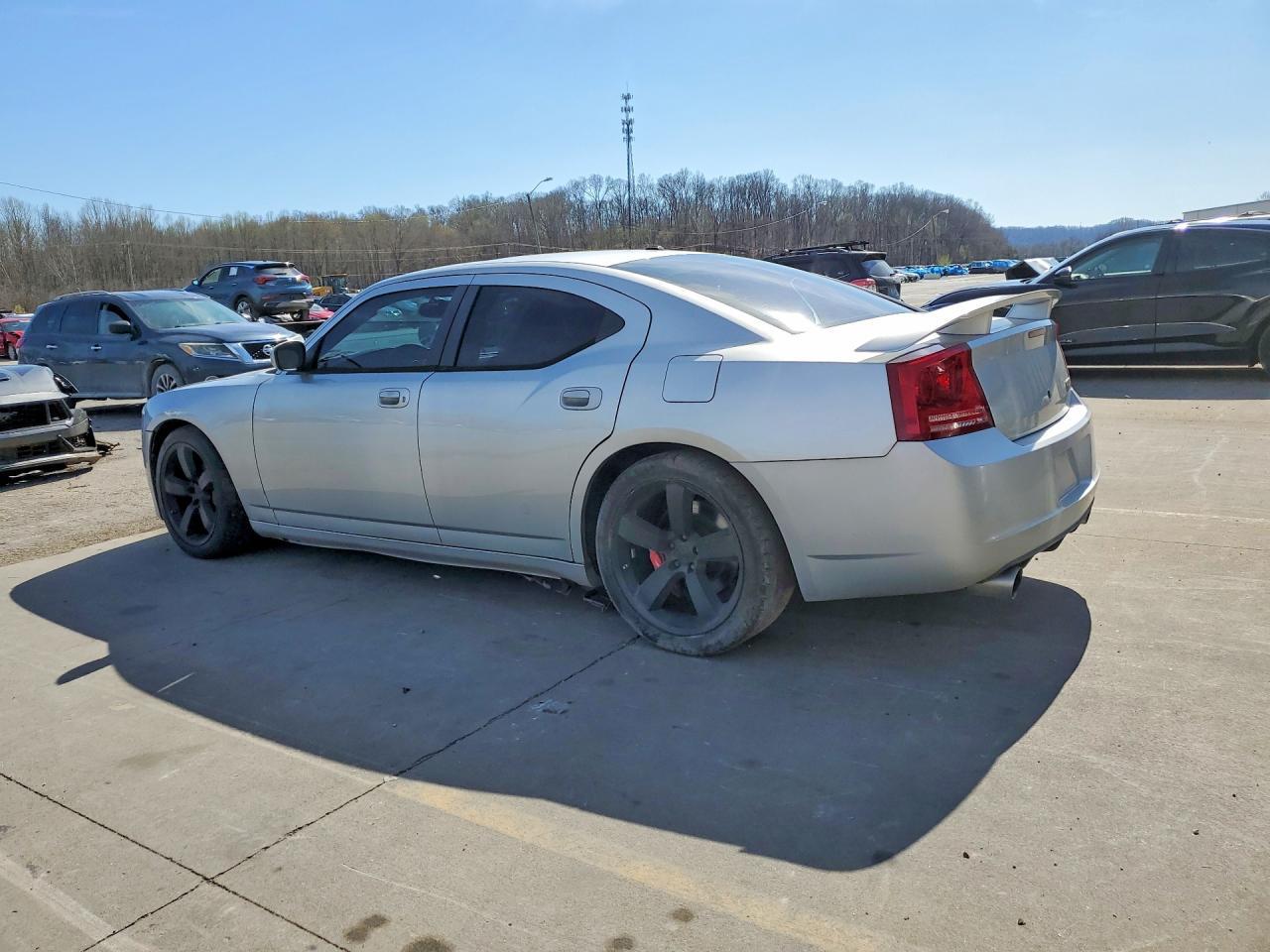 2006 DODGE CHARGER