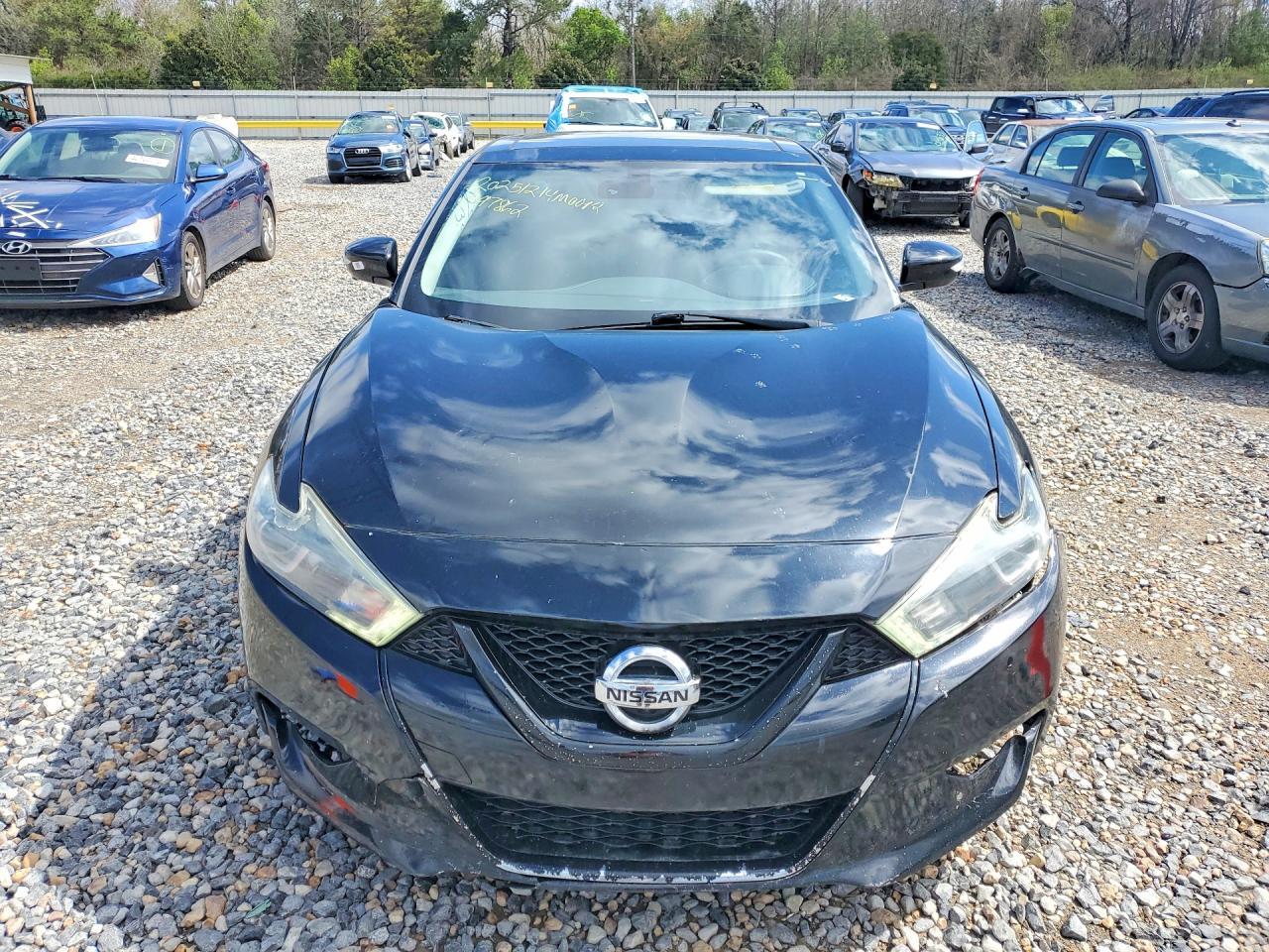 2016 NISSAN Maxima