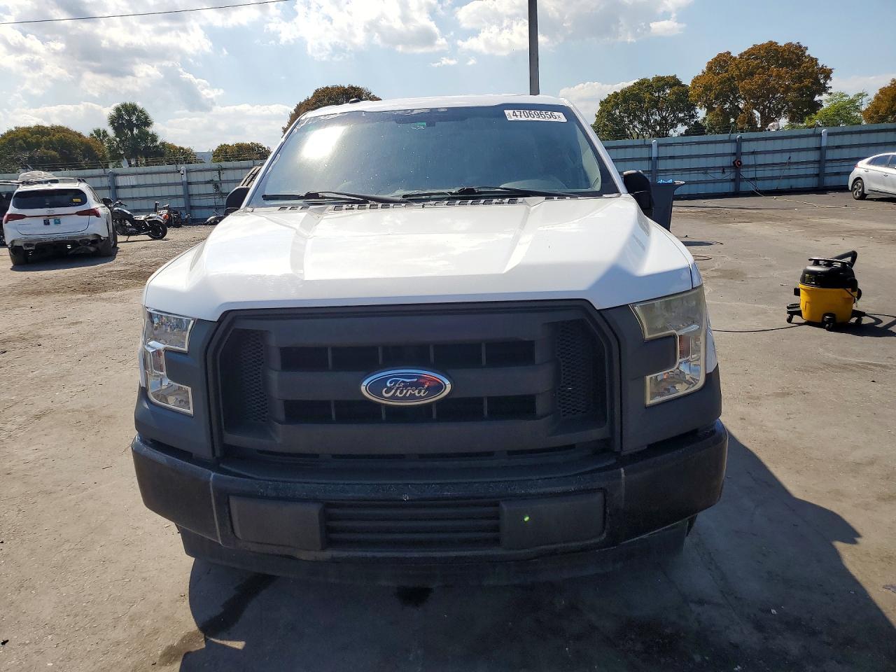 2017 FORD F-150