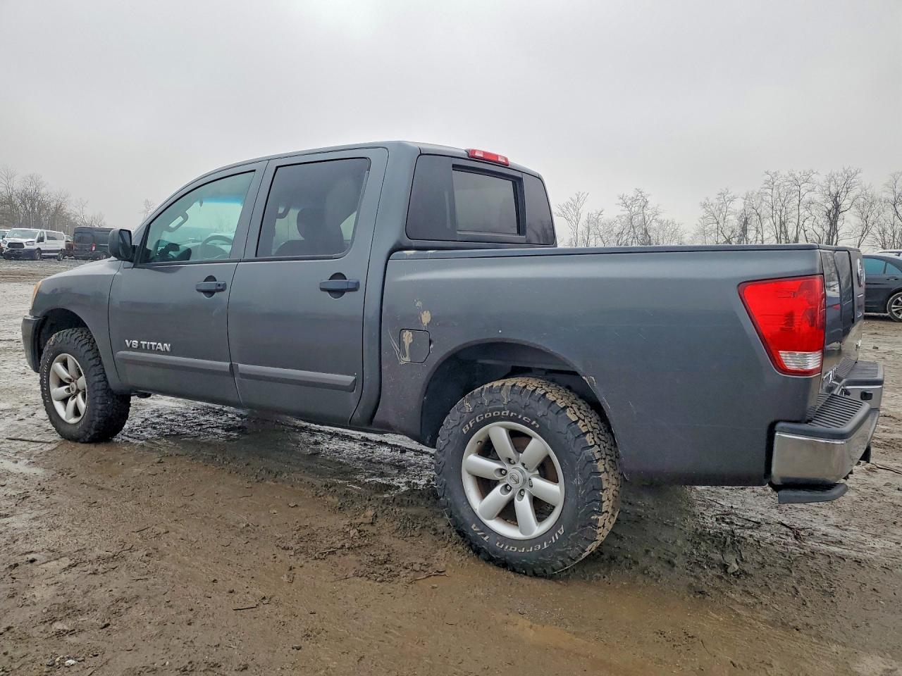 2012 NISSAN Titan