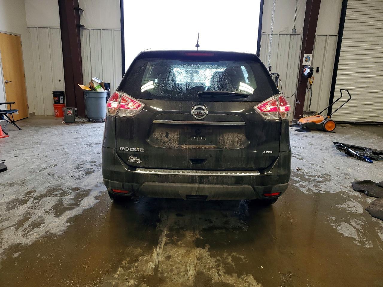 2015 NISSAN ROGUE