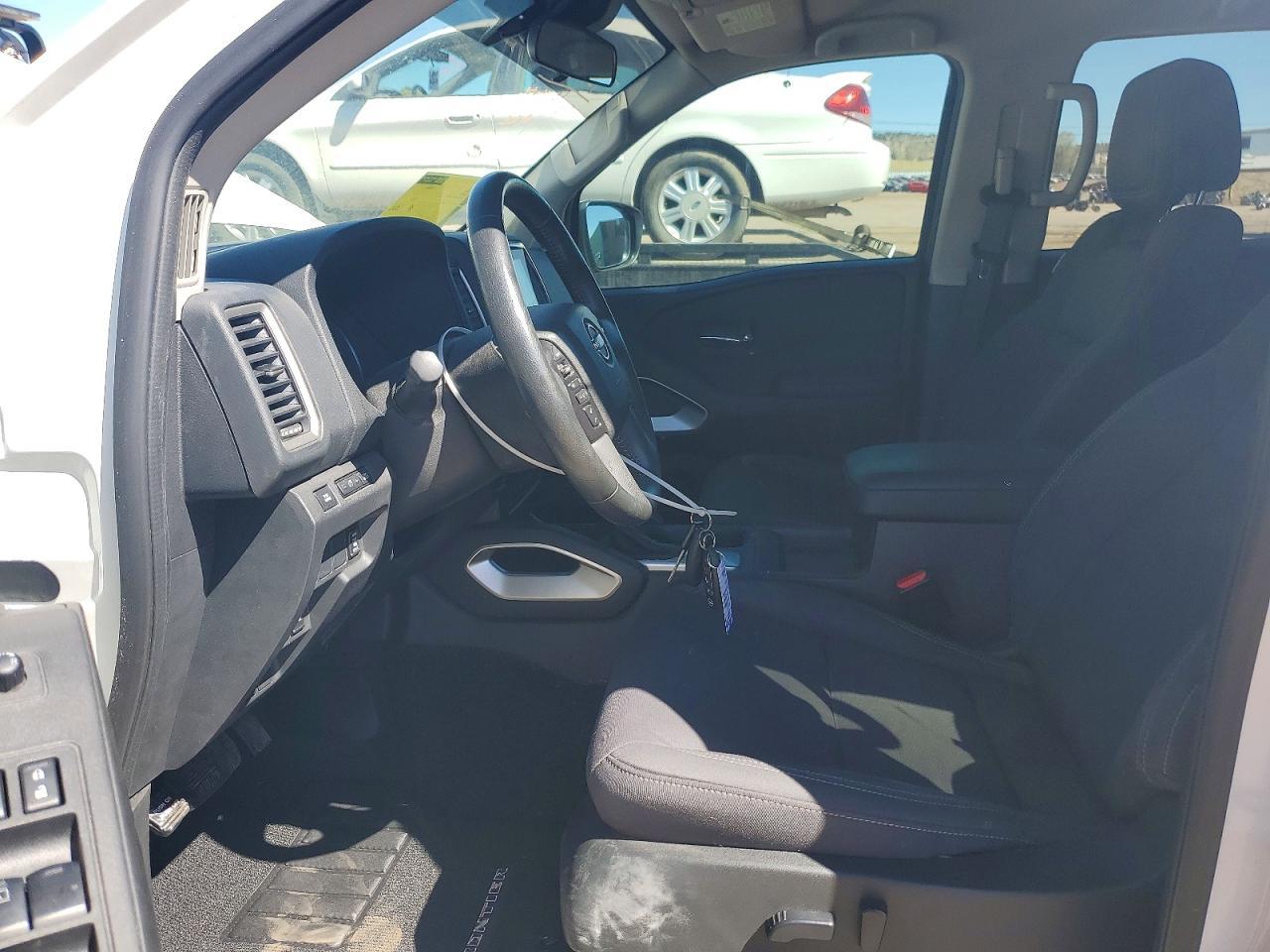 2022 NISSAN Frontier