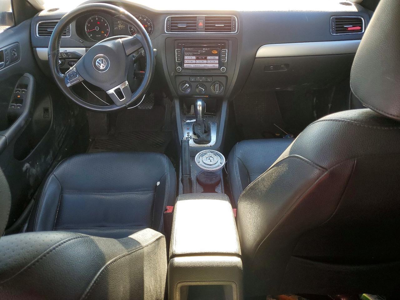 2013 VOLKSWAGEN JETTA