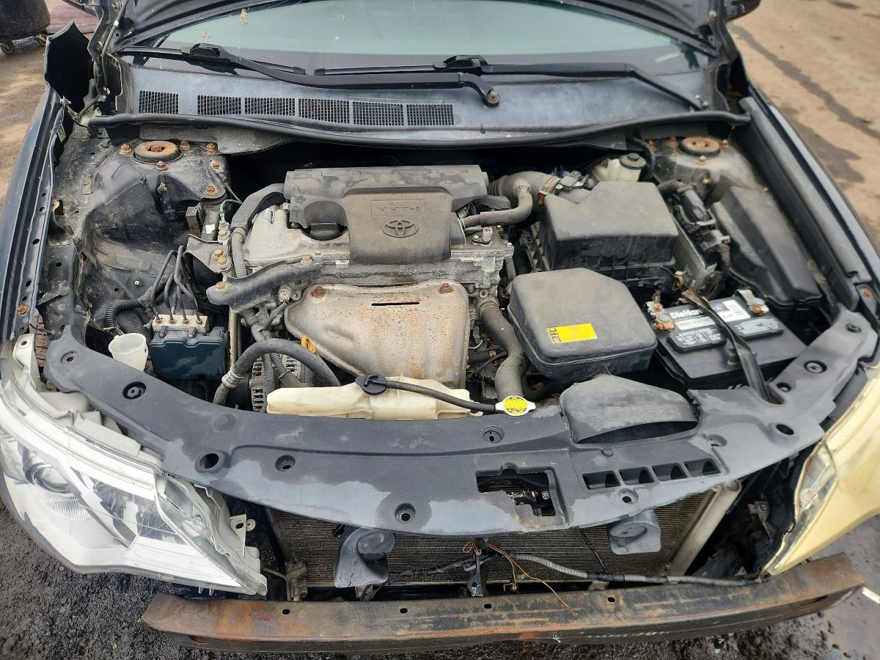 2012 TOYOTA CAMRY