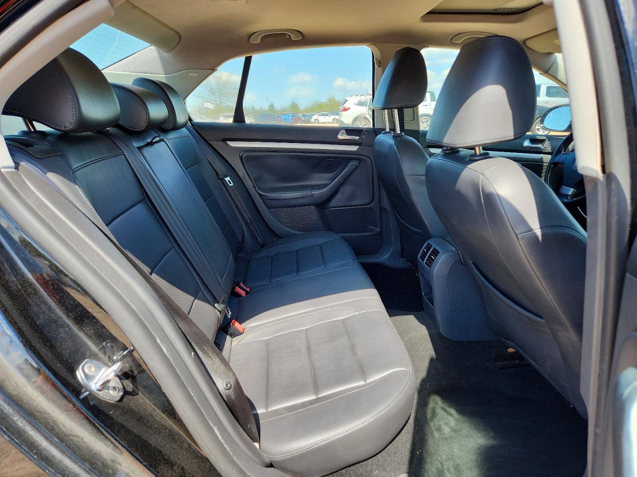 2009 VOLKSWAGEN JETTA