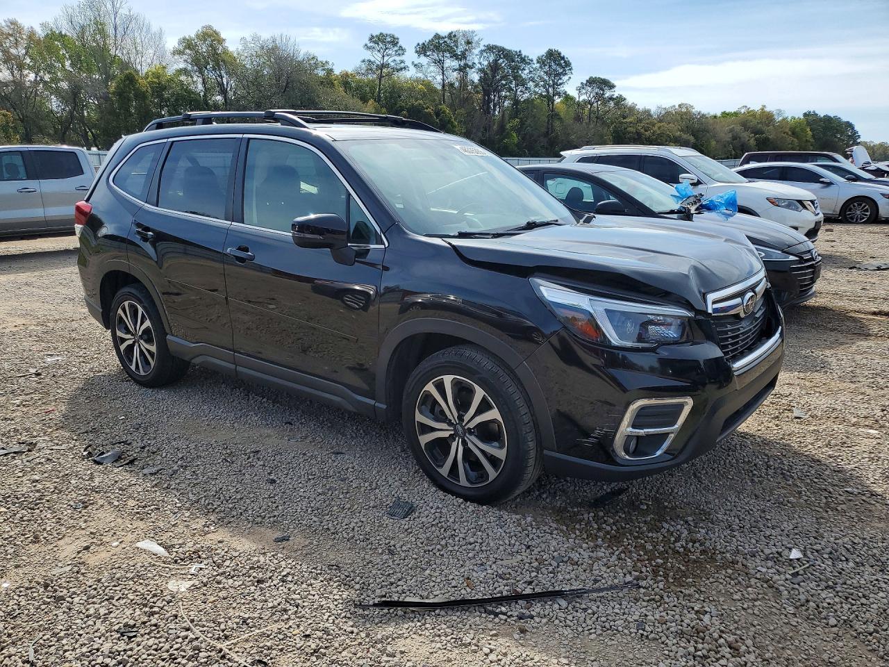 2021 SUBARU FORESTER