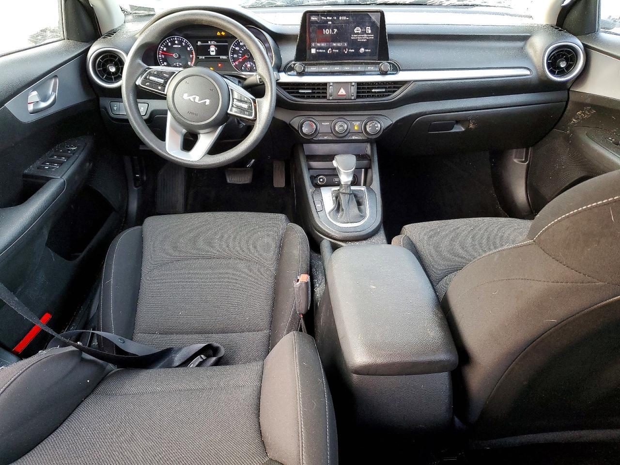 2023 KIA FORTE