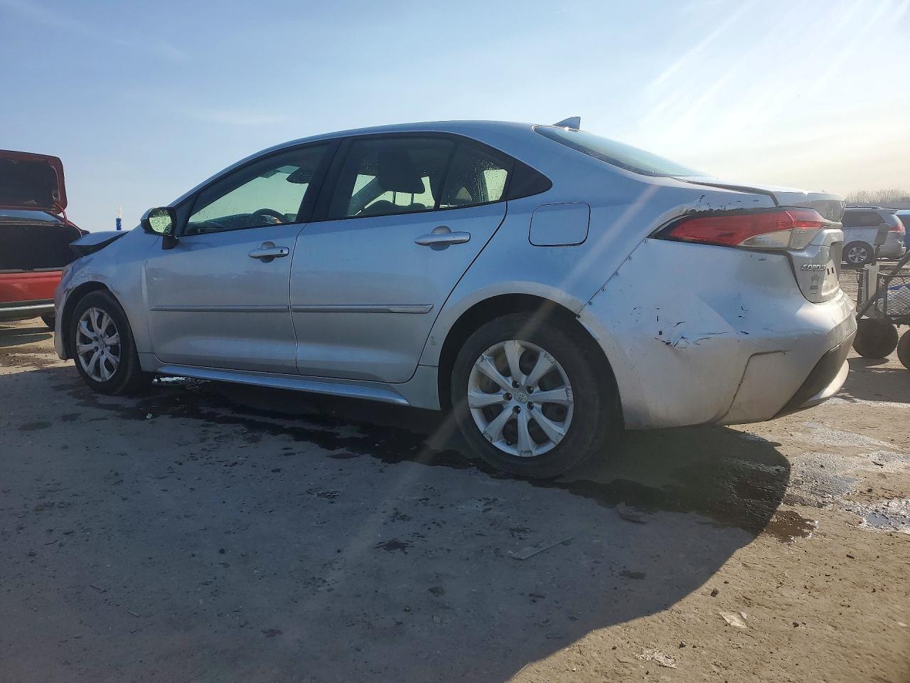 2022 TOYOTA COROLLA