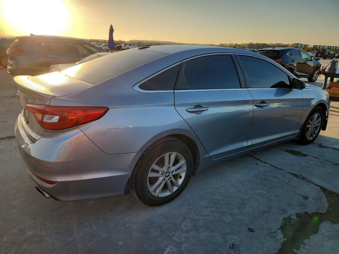 2015 HYUNDAI SONATA